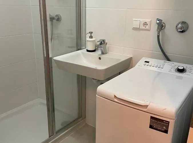 Zentrum & Parkmoeglichkeit Graz